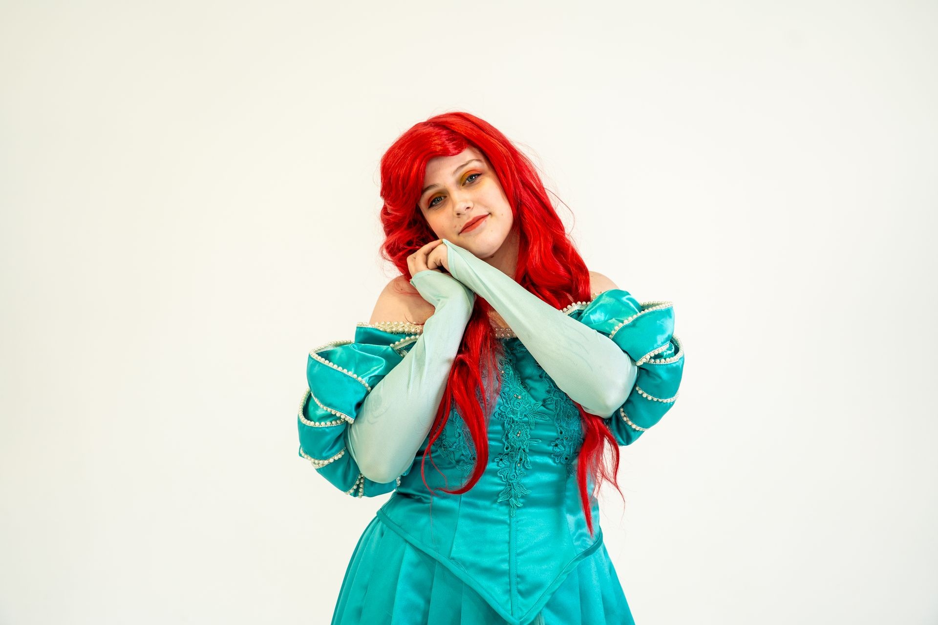 Book Ariel for a princess kids party