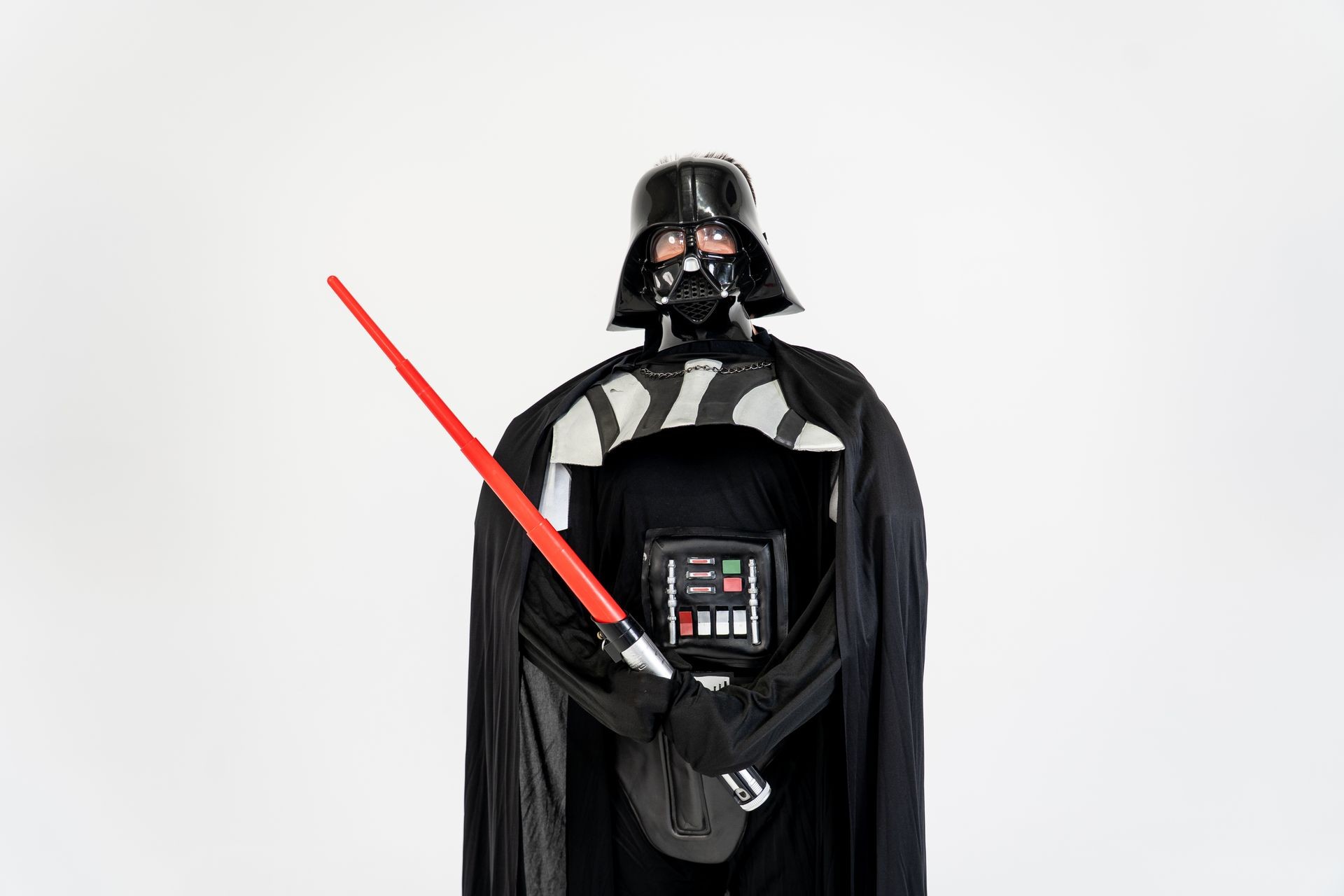Book Darth Vader for a Star Wars kids party entertainment